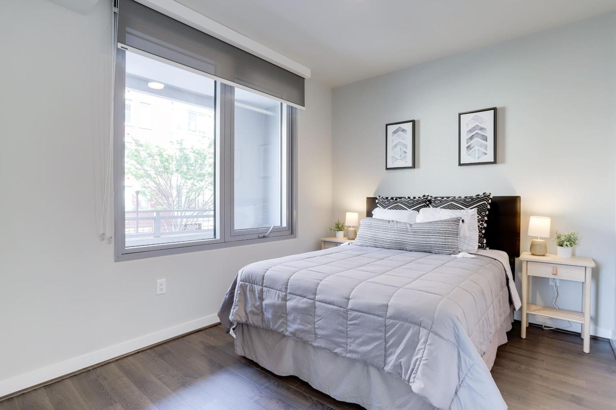 Stylish Condo At Clarendon With Rooftop Views Арлингтон Экстерьер фото