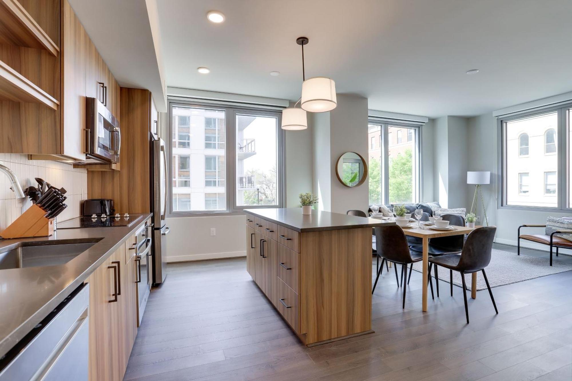 Stylish Condo At Clarendon With Rooftop Views Арлингтон Экстерьер фото